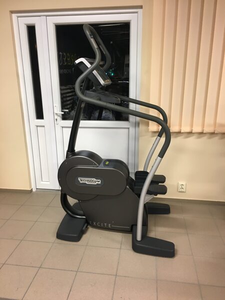 Technogym New Excite Stepper 700 Welness TV