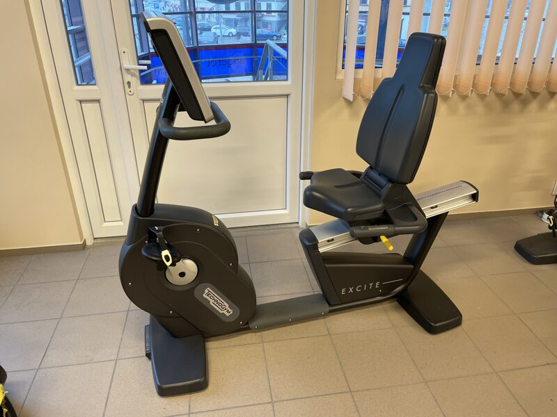 Technogym New Recline Bike 700 Led Black Edition