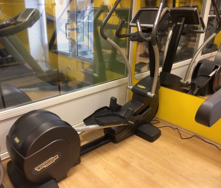 Technogym New Excite Synchro 700 Wellness TV