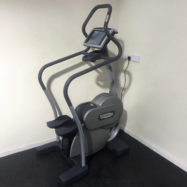 Technogym Excite Stepper 700 Wellness TV